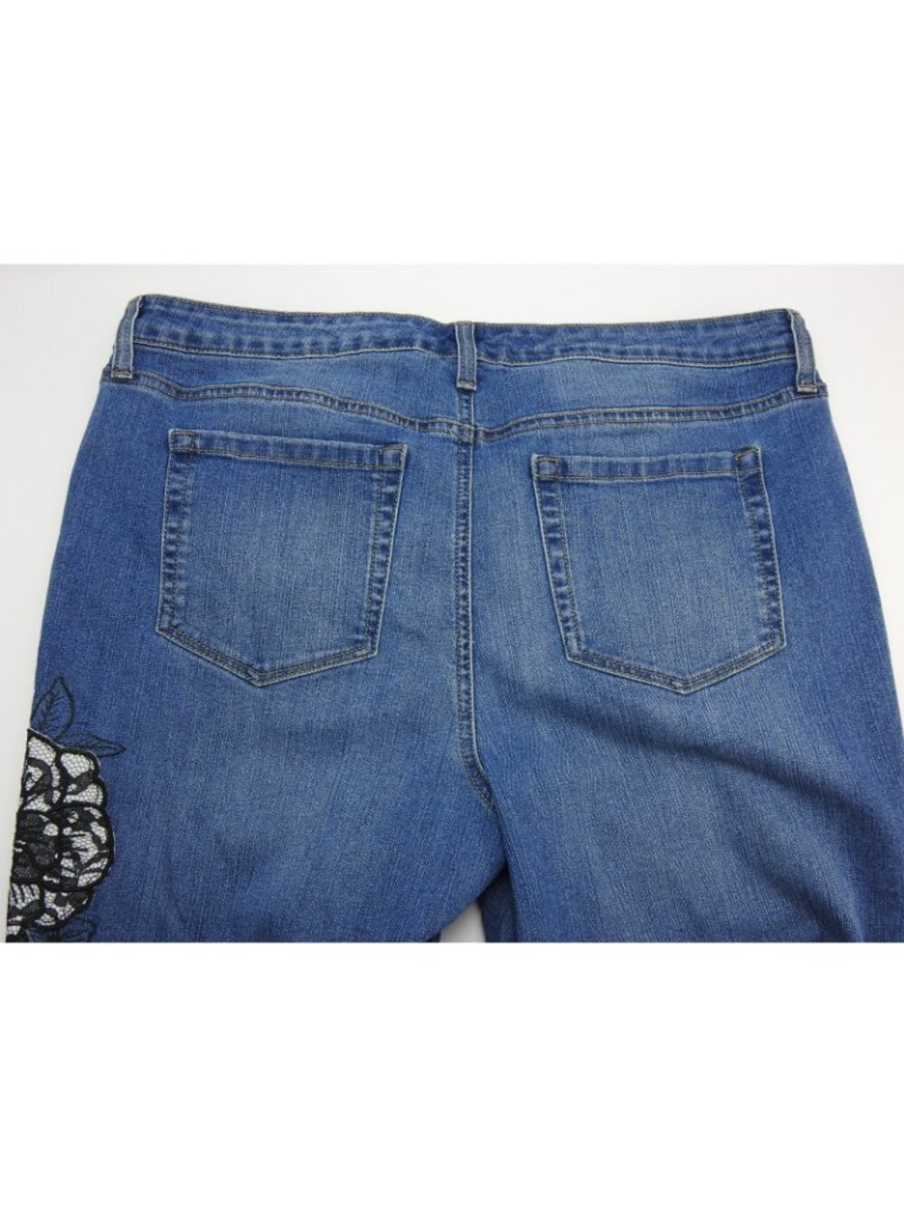 Style  Co Ultra Skinny Jeans Womens 14 Blue Lace Floral Side Stripe Stretch Deni - Picture 9 of 13